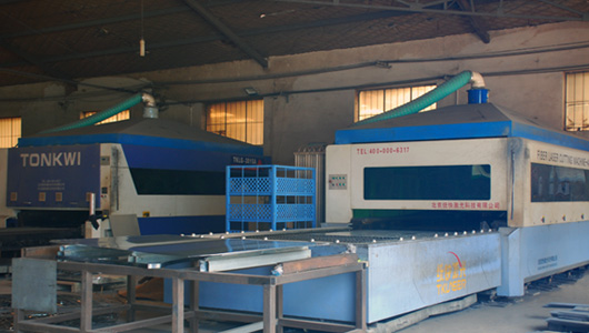 規(guī)模大，生產(chǎn)能力強(qiáng)